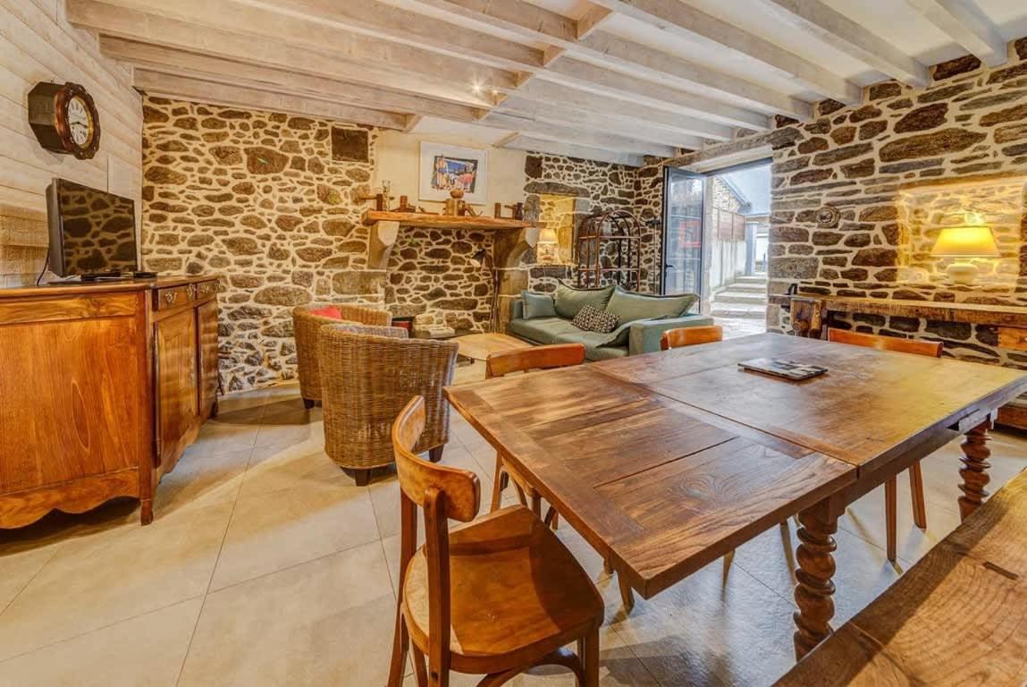 Minihic - Belle Maison 3 Chambres- Proche Mer Saint-Malo Kültér fotó